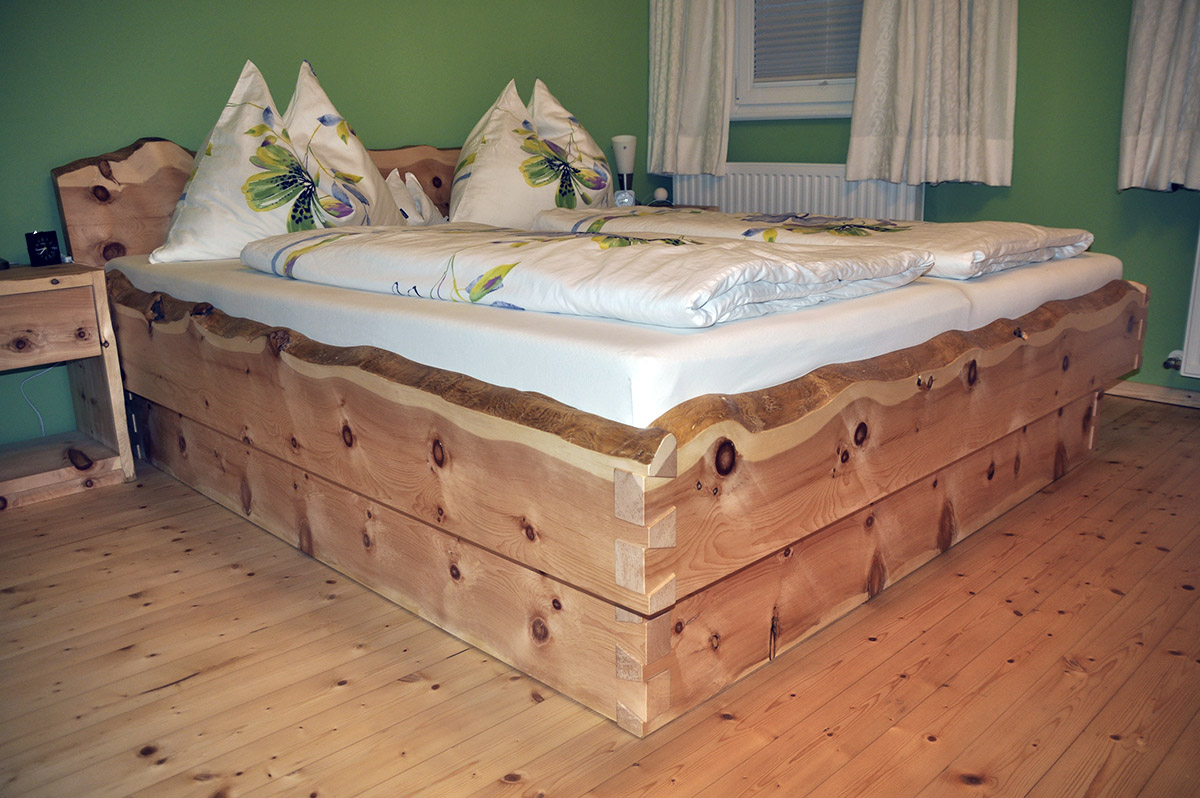 Metallfreies Zirbenbett